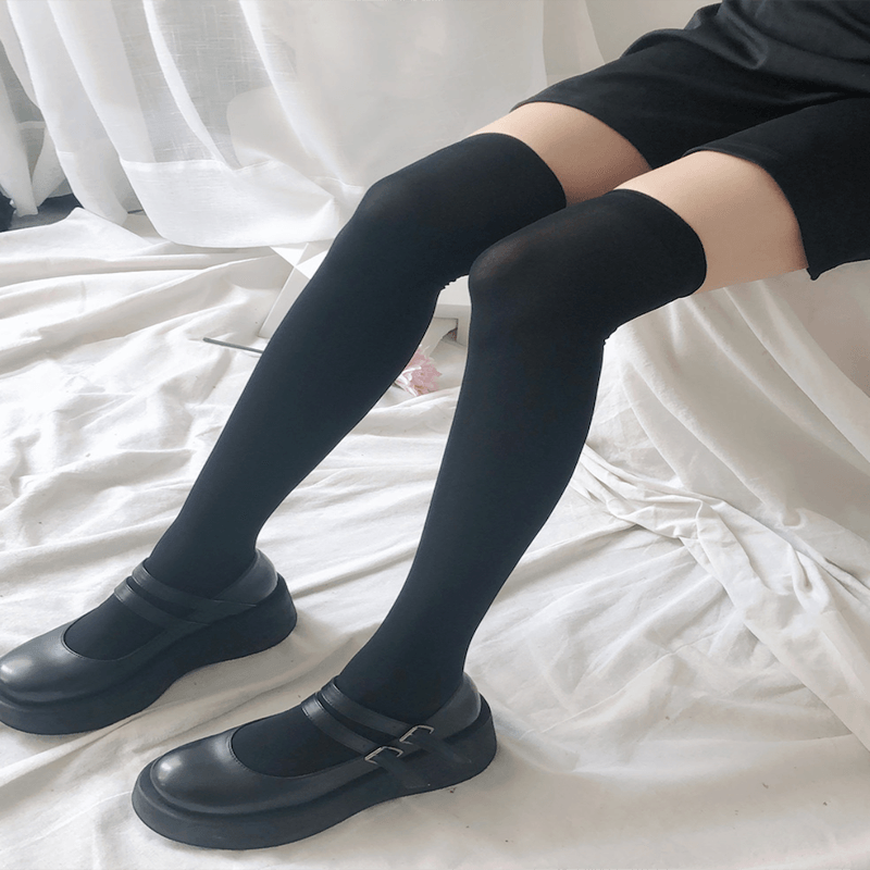 Cute Black White Velvet Warm Long Socks Solid Color Knee High Female Socks Fashion Nylon Stockings For Women Stevvex