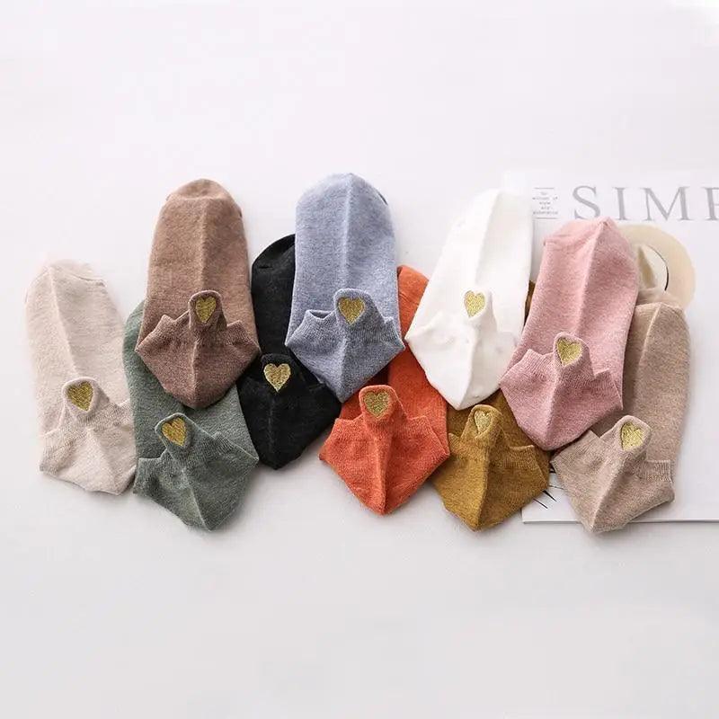 Cute Heart Design 4 Pairs Socks For Women Fashion Spring Cotton Modern Girls Casual Outdoor Socks For Women Stevvex