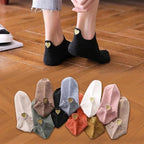 Cute Heart Design 4 Pairs Socks For Women Fashion Spring Cotton Modern Girls Casual Outdoor Socks For Women Stevvex