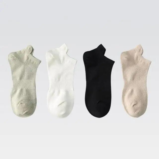 Cute Heart Design 4 Pairs Socks For Women Fashion Spring Cotton Modern Girls Casual Outdoor Socks For Women Stevvex