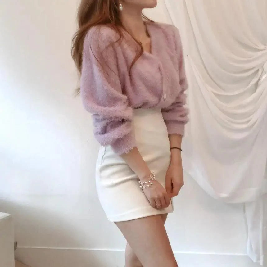 Cute Kitty Chic Fashionable V-Neck Single Breasted Mink Short Knitted Sweaters Outerwear For Women Autumn Long Sleeve Sweater Coat Stevvex