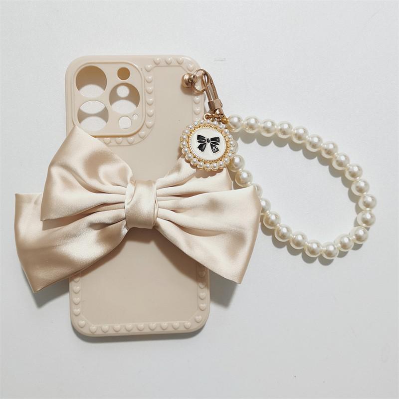 Cute Luxury Fashion 3d Bow Pearl Bracelet Girl Soft Case For iPhone 11 12 13 Pro Max 7 8 Plus Xr X Xs Se Anti-drop Cover Pearl Chain Bow Phone Case Ideal for iPhone Elegant Phone Case Stevvex