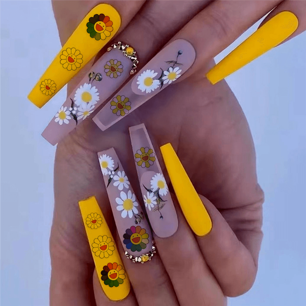 Cute rabbit Cute cat  Japanese Justice Girl 3D Back Glue Nail Sticker Nail Decoration Nail Art Nail Ornament Self Adhesive Nail Decals for Nail Art Decoration Including Hearts Stars Letters Bowknot Leaves Flowers Plants Fruits Butterflies for Woman Stevvex