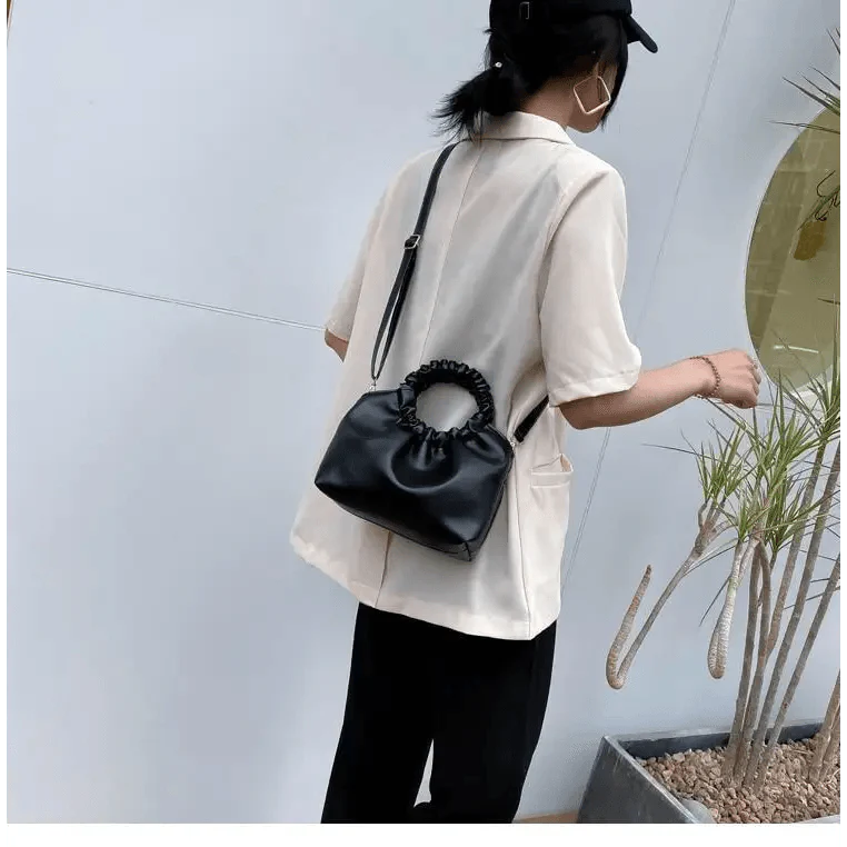 Cute Small Women's Leather Clutches Vintage Style Shoulder Messenger Bags , Handbag And Purses For Women Stevvex