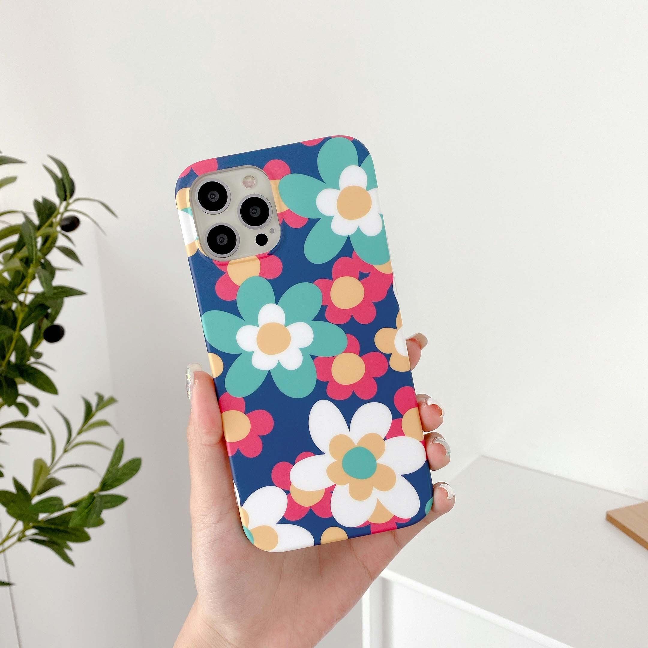 Cute Smooth Flower Phone Case For Iphone 13 11 Pro Max 12 Mini X Xr Xs Max 7 8 Plus Anti Knock Back Phone Cover Case Silicone Ultra Thin Shockproof Mobile Phone Case With Fashion Pattern Soft Bumper Full Body Protective Case For Iphone Stevvex