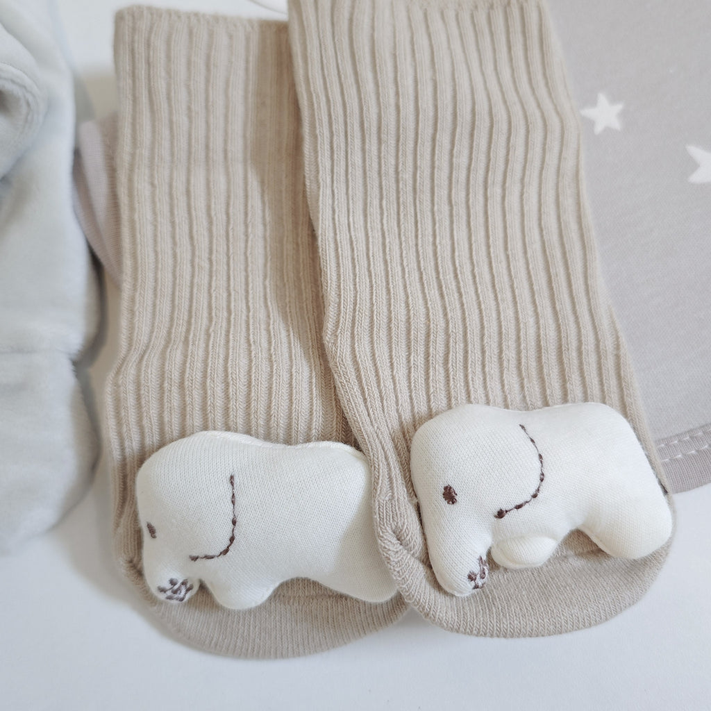 5pcs Youngsters Shower Gift Set - Unique Youngsters Essentials with Cotton Blanket, Elephant Lovey, Socks, and More, Soft & Cozy, Perfect for Boys & Girls, Ideal for Youngsters Shower / Youngsters Collection, for Youngsters