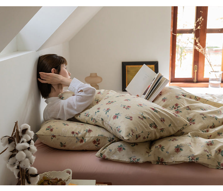 Retro Small Floral Pastoral Style Bed Sheet Quilt Cover Four-piece Household Bedding Set Pi-Mart
