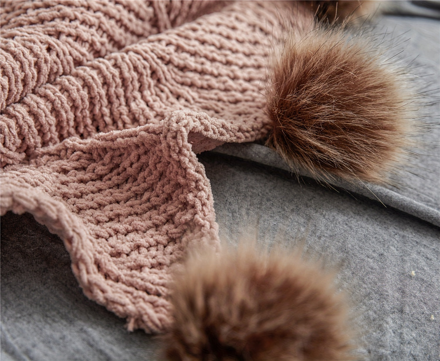 Vintage Chunky Knit Throw Blanket with Pom-pom Embellishment, Space Theme, All Seasons Polyester Cover, Knitted Casual Office Living Room Bedroom Nap Sofa Bed End Blanket 1PC Lootquake LLC