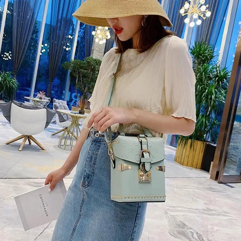 Dazzling Crossbody Bags for Women In Leather Luxury Handbag Designer Ladies Hand And Shoulder Bag For Teenager Girls Stevvex