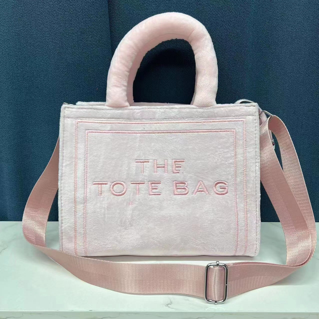 All-matching Fashion Plush Tote Handbag Women's Handbag Pi-Mart