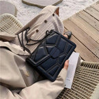 Delighted Black PU Leather Crossbody Chain Bags For Women And Girls Simple Fashionable Shoulder Small Handbags Stevvex