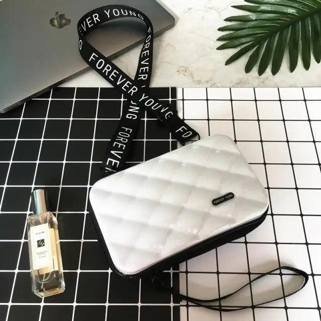 Delightful Designer Women Handbags For Women And Girls Small Shoulder Bag Women's Famous Clutch Bag Stevvex