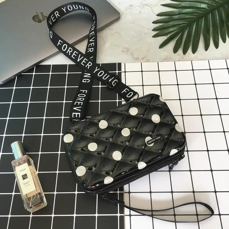 Delightful Designer Women Handbags For Women And Girls Small Shoulder Bag Women's Famous Clutch Bag Stevvex