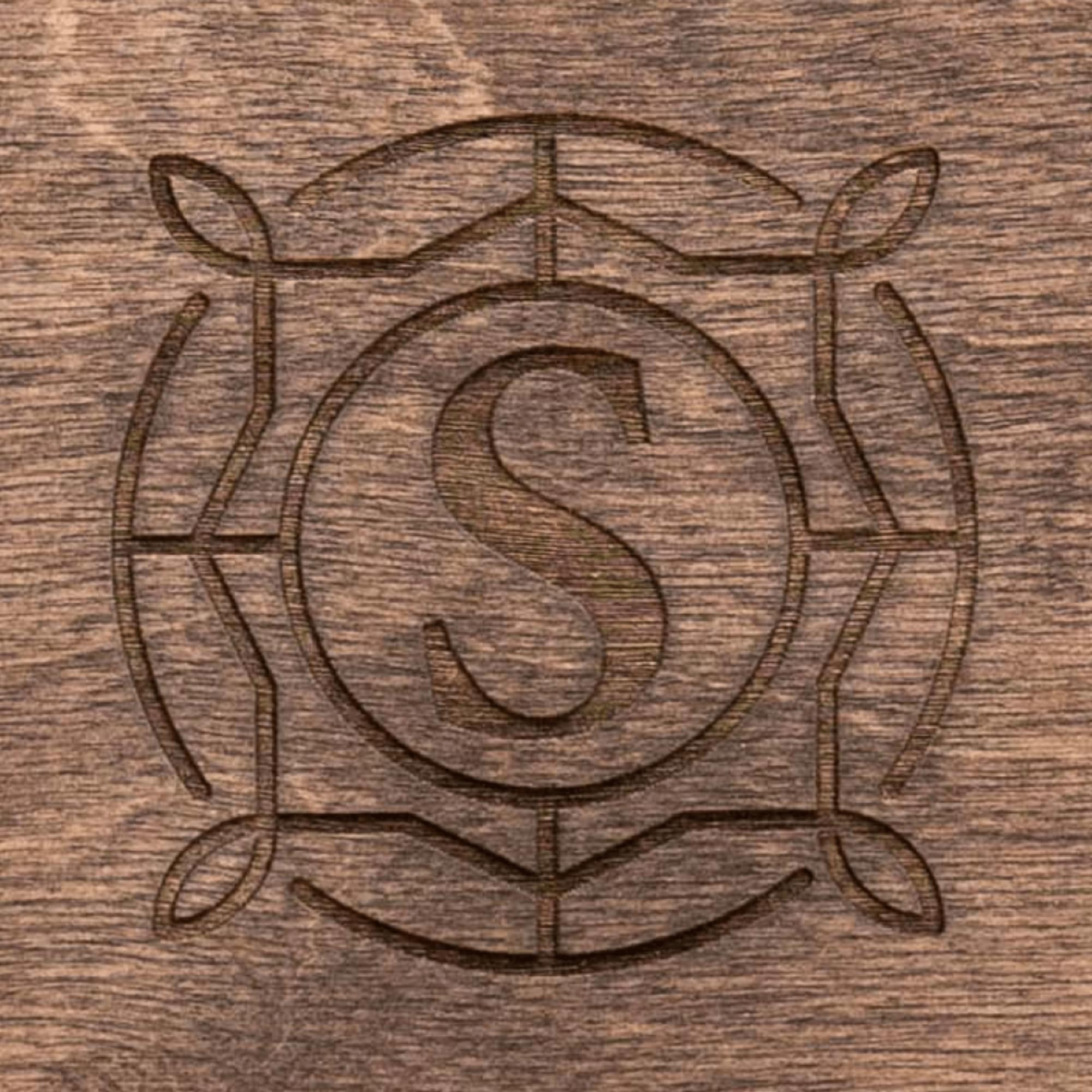 Wooden Docking Station – Personalized Gift for Him - SJB-DIAMOND ELITES
