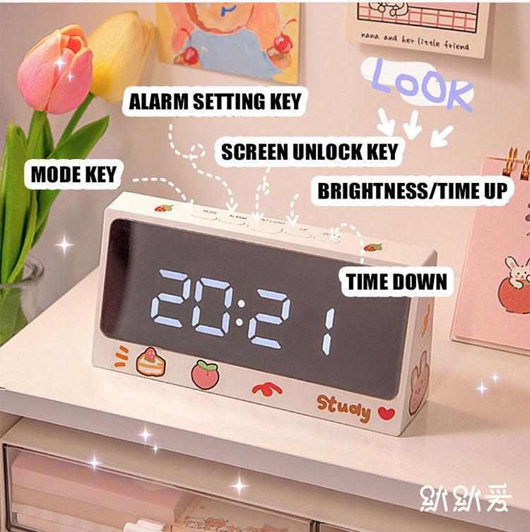 Digital Clock Table Clock Snooze Alarm Cute Silent Mirror Clock Student Desktop Mirror Surface LED Alarm Clock with USB Charger 12/24H Easy Snooze Function Adjustable Brightness Alarm Clocks for Bedroom LED Clock Electronic Clock for Children Stevvex