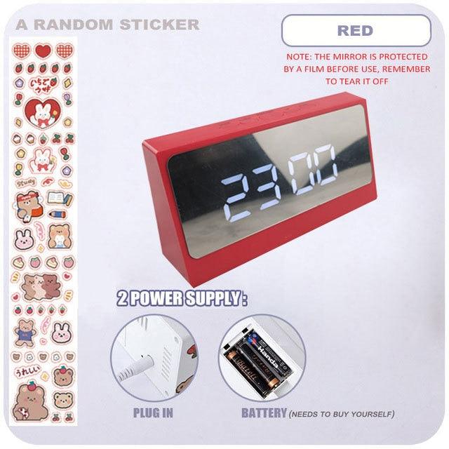 Digital Clock Table Clock Snooze Alarm Cute Silent Mirror Clock Student Desktop Mirror Surface LED Alarm Clock with USB Charger 12/24H Easy Snooze Function Adjustable Brightness Alarm Clocks for Bedroom LED Clock Electronic Clock for Children Stevvex
