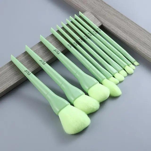 Durable 10pcs Natural Hair Colorful Makeup Brushes Professional Foundation Powder Blush Eyeshadow Eyebrow Blending Brush Set Stevvex