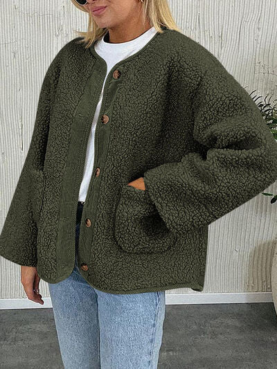 Modern Cozy Women Luxuriously Cozy Contrast Button Up Sherpa Jacket with Pockets For Fall & Winter Stevvex