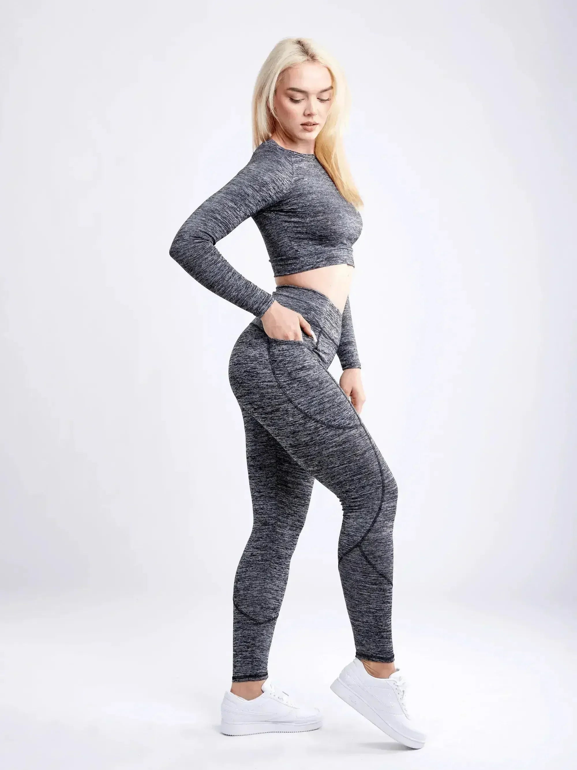 Long-Sleeve Crop Top - SJB-DIAMOND ELITES