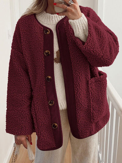Modern Cozy Women Luxuriously Cozy Contrast Button Up Sherpa Jacket with Pockets For Fall & Winter Stevvex
