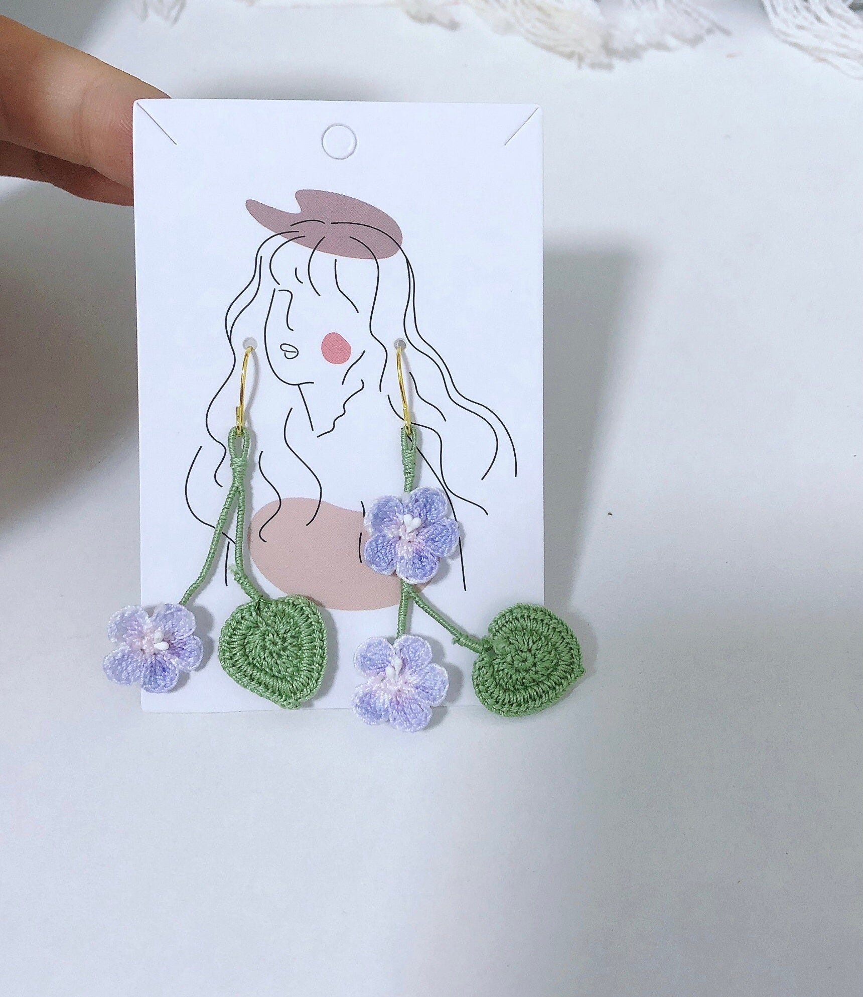 Micro Hook Violet Earring Wire