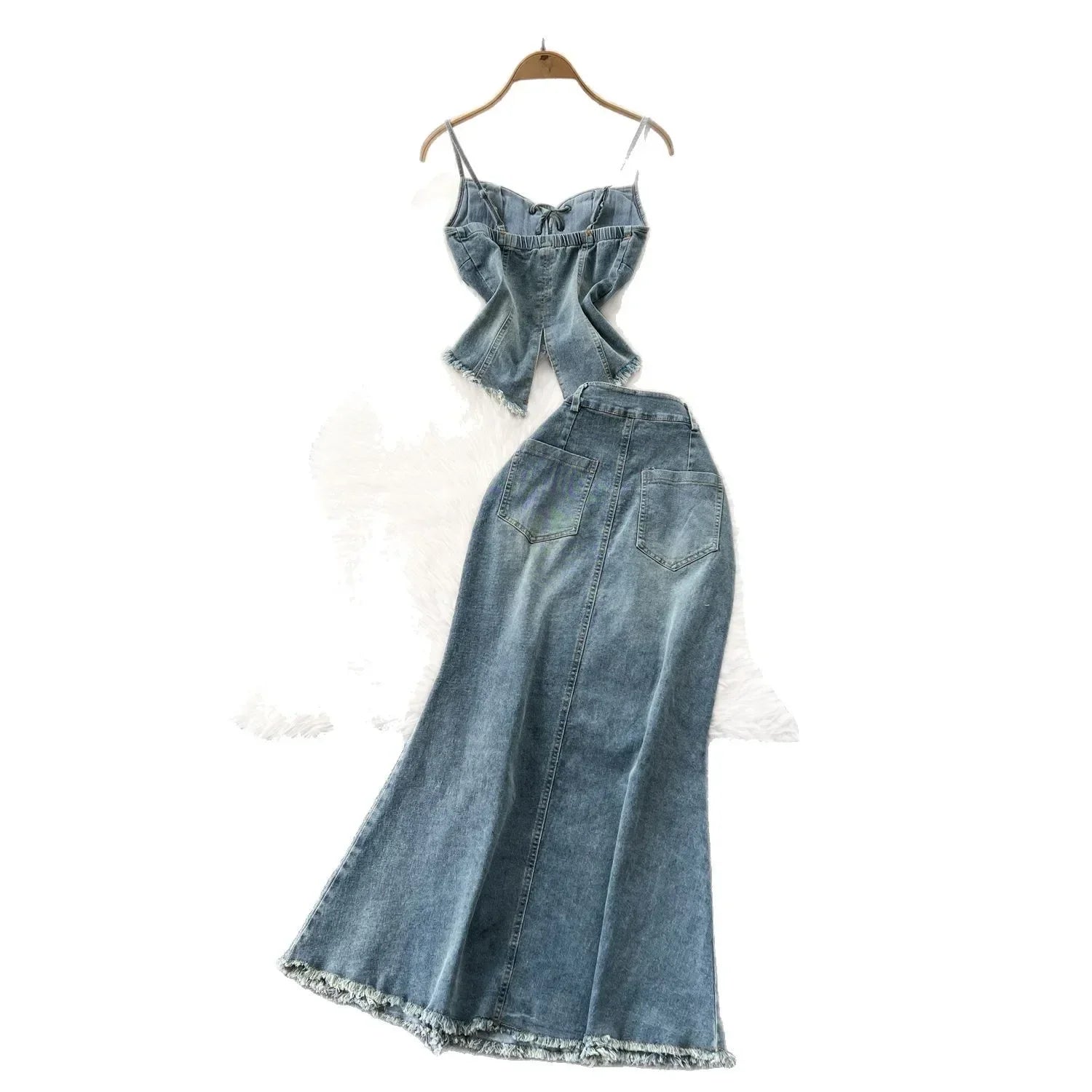 American Hot Girl Retro Denim Two-piece Set.Women's New Summer Fashion Sexy Strappy Halter Top + High Waist Slit Half Body Skirt Purplish Diva