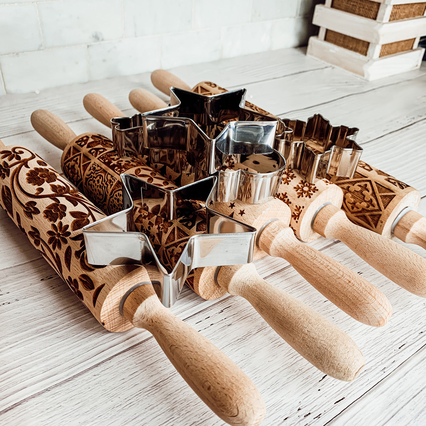 Easter Spring Rolling Pins for Kids and Bakers - Embossed Cookie Dough Pins BandsCo Straps