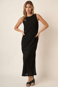 Side Slit Round Neck Sleeveless Dress – Elegant and Versatile Sleeveless Dress with Sophisticated Side Slit Detail For Any Occasion Stevvex