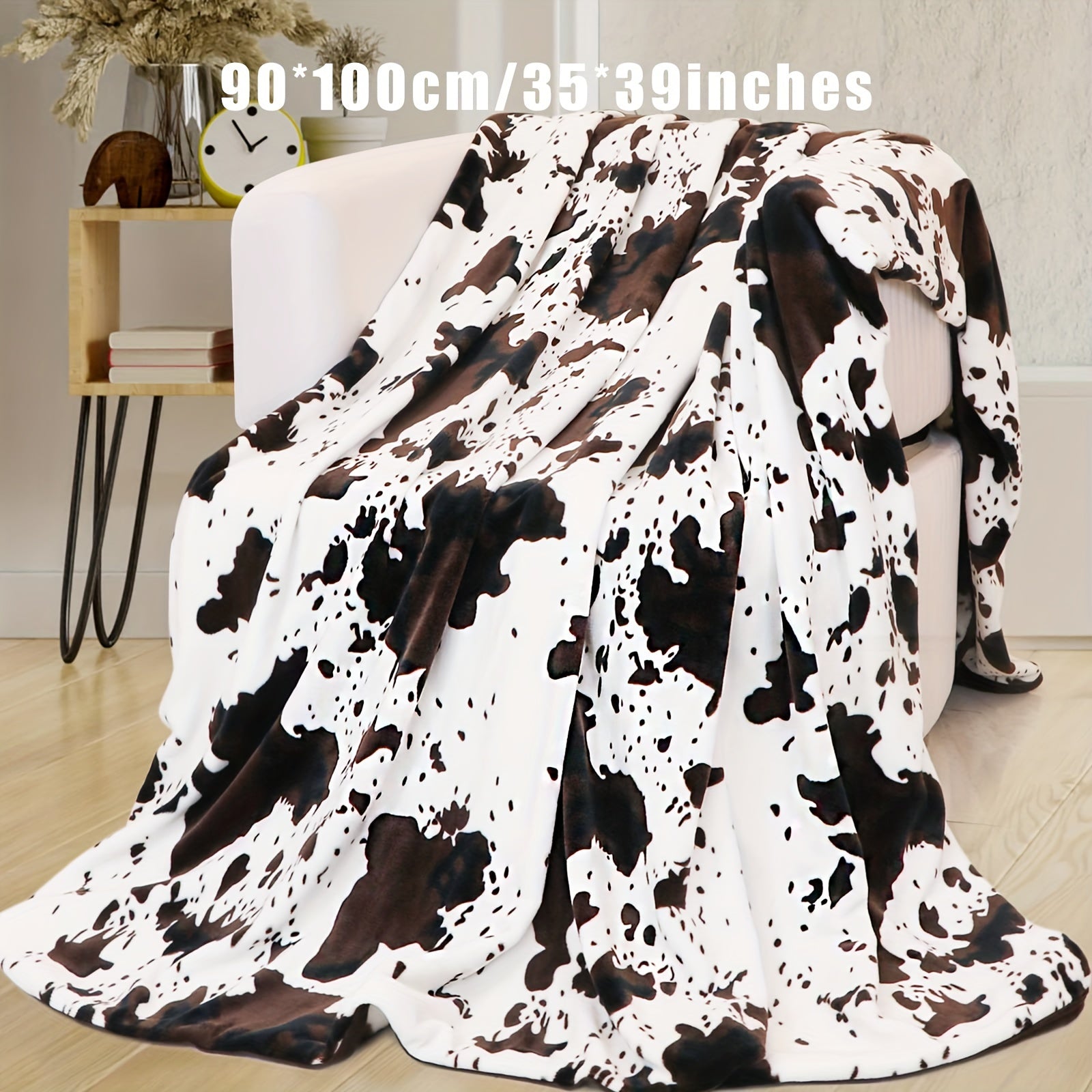 1pc Soft and Warm Cow Print Blanket - Lightweight Plush Flannel Fleece Throw for Sofa, Couch, Bed - Home Decorative Gift for All Seasons