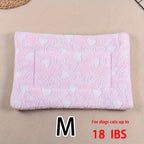 All-Season Dirt-Resistant Rectangular Pet Blanket - Comfortable Dog Paw Heart Print Pet Bed, 1pc Lootquake LLC