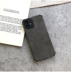 Elegant Black Green Leather Phone Case For iPhone 13 12 11 Pro Max Mini Business Soft Shockproof Back Cover Leather Case for iPhone Durable Lightweight Shockproof Slim Back Cover Compatible with iPhone Stevvex