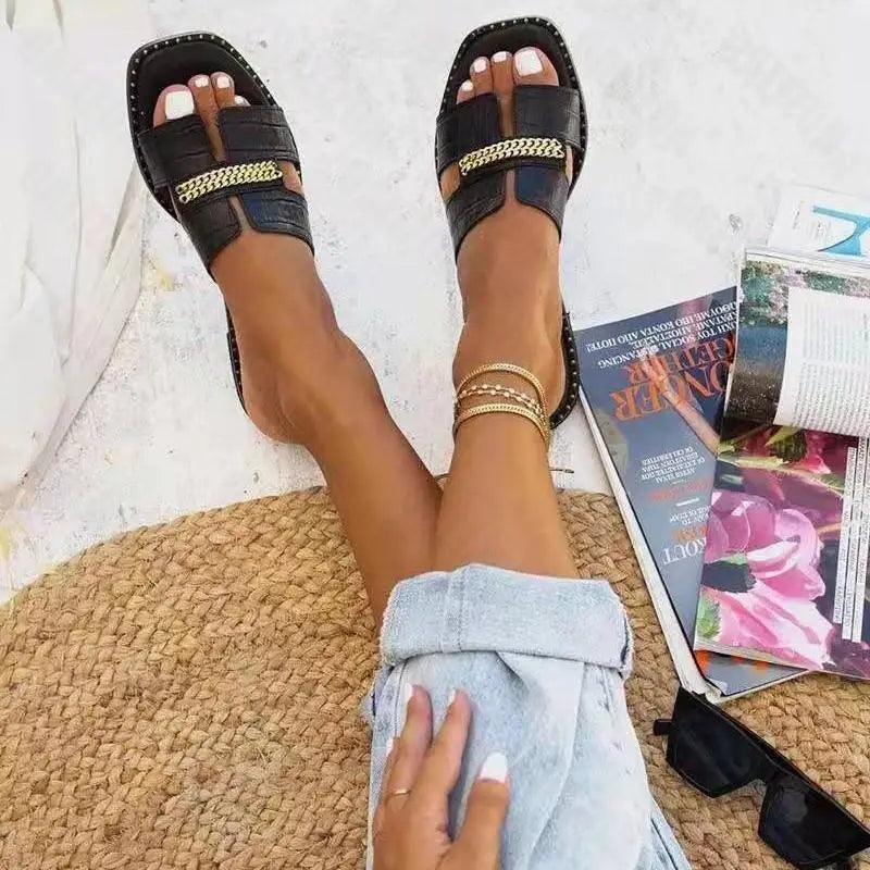 Elegant Black Women Chain Flip Flops Luxury Design  Sandal Women Outdoor Slippers Casual Style Sandals Stevvex