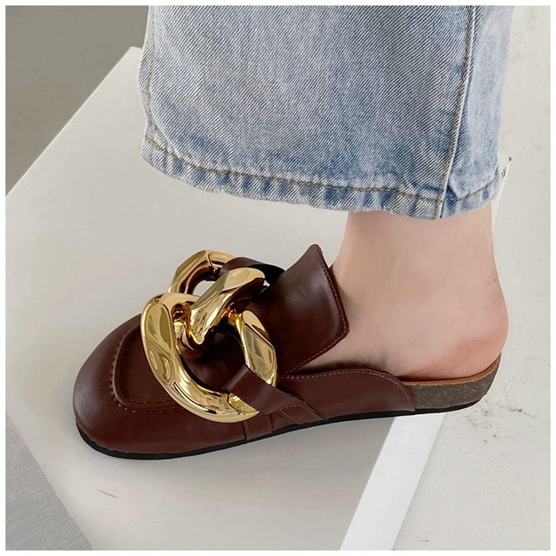 Elegant Metal Chain Design Women Slipper Closed Toe Slip On Shoes Round Toe Low Heels Casual Slides Shoes Flats Loafer Gold Chain Casual Shoes Slip On Women's Slide Sandals Slipers Stevvex