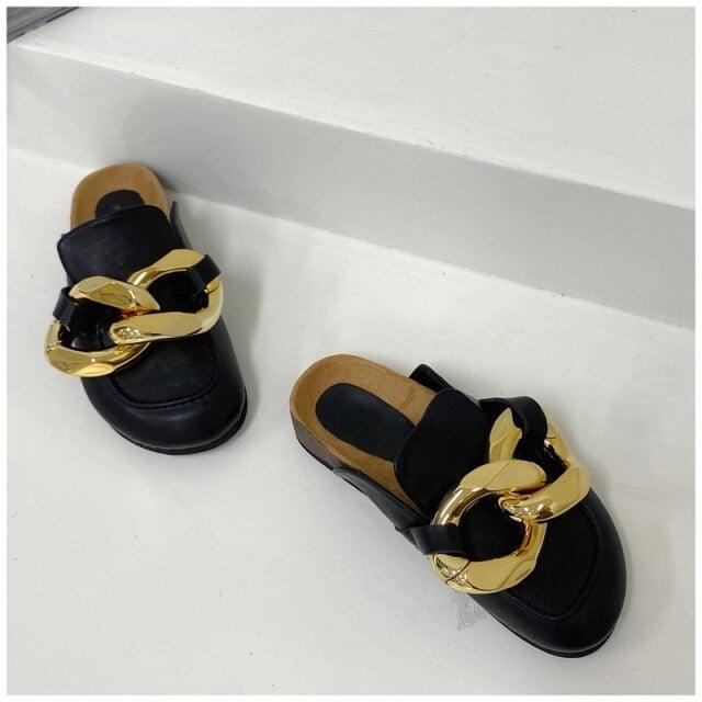 Elegant Metal Chain Design Women Slipper Closed Toe Slip On Shoes Round Toe Low Heels Casual Slides Shoes Flats Loafer Gold Chain Casual Shoes Slip On Women's Slide Sandals Slipers Stevvex