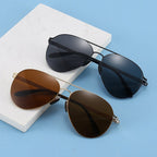 Elegant Retro Sunglasses for Women Classic with Gradient Lenses (MAC264)