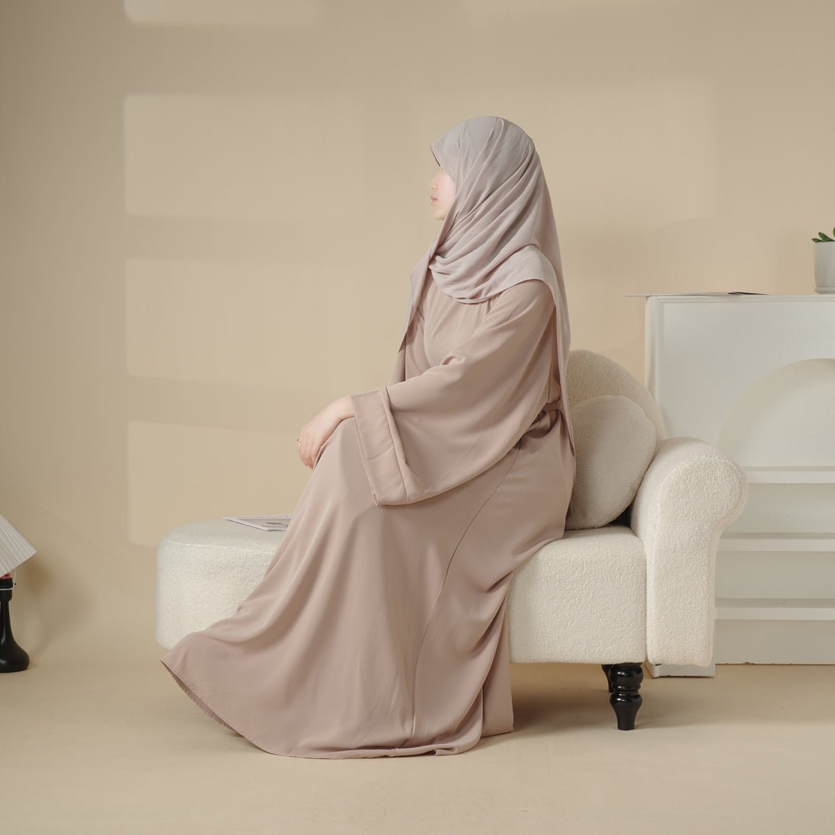 Elegant Solid Color Abaya For Muslimahs (MA036) Mariam's Collection