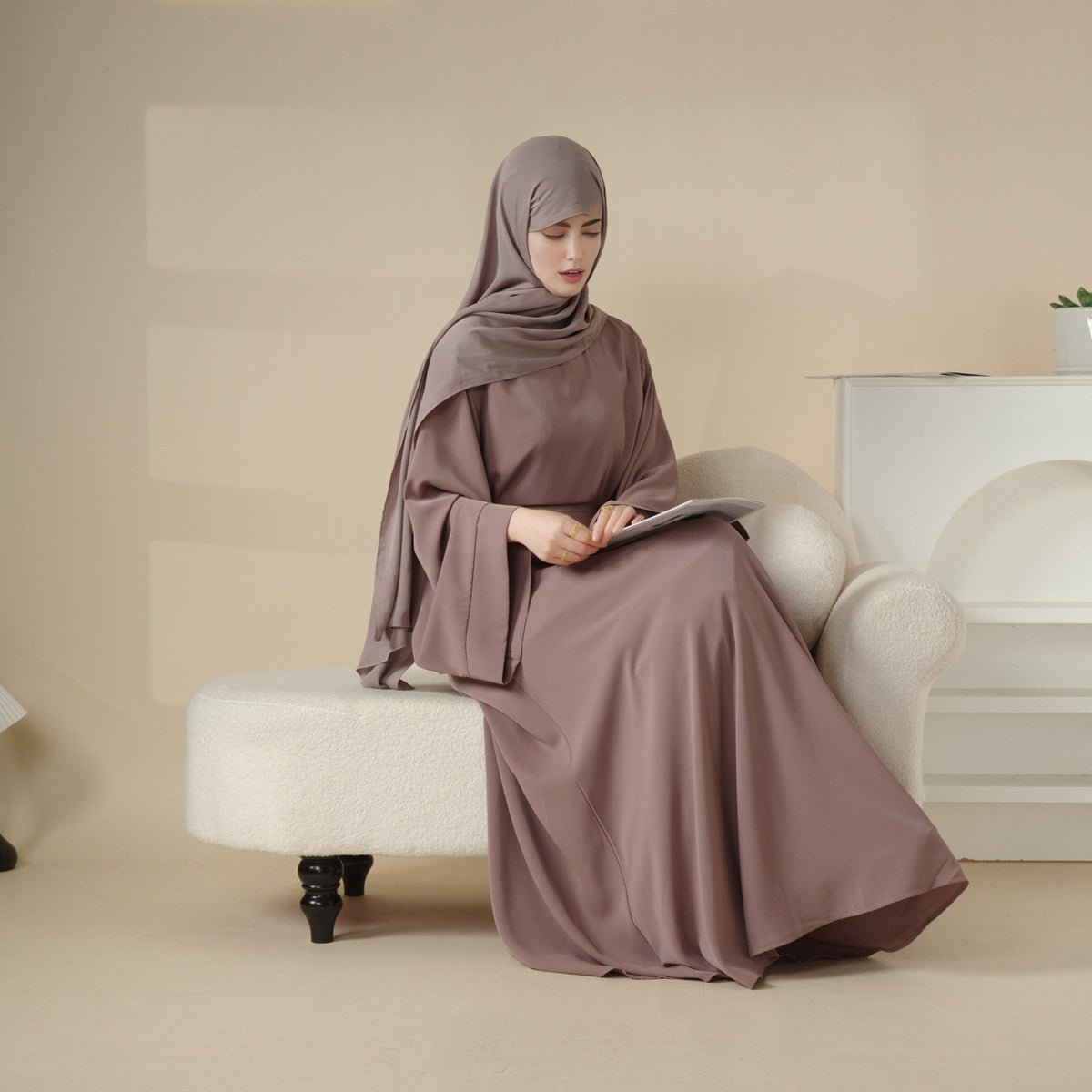 Elegant Solid Color Abaya For Muslimahs (MA036) Mariam's Collection