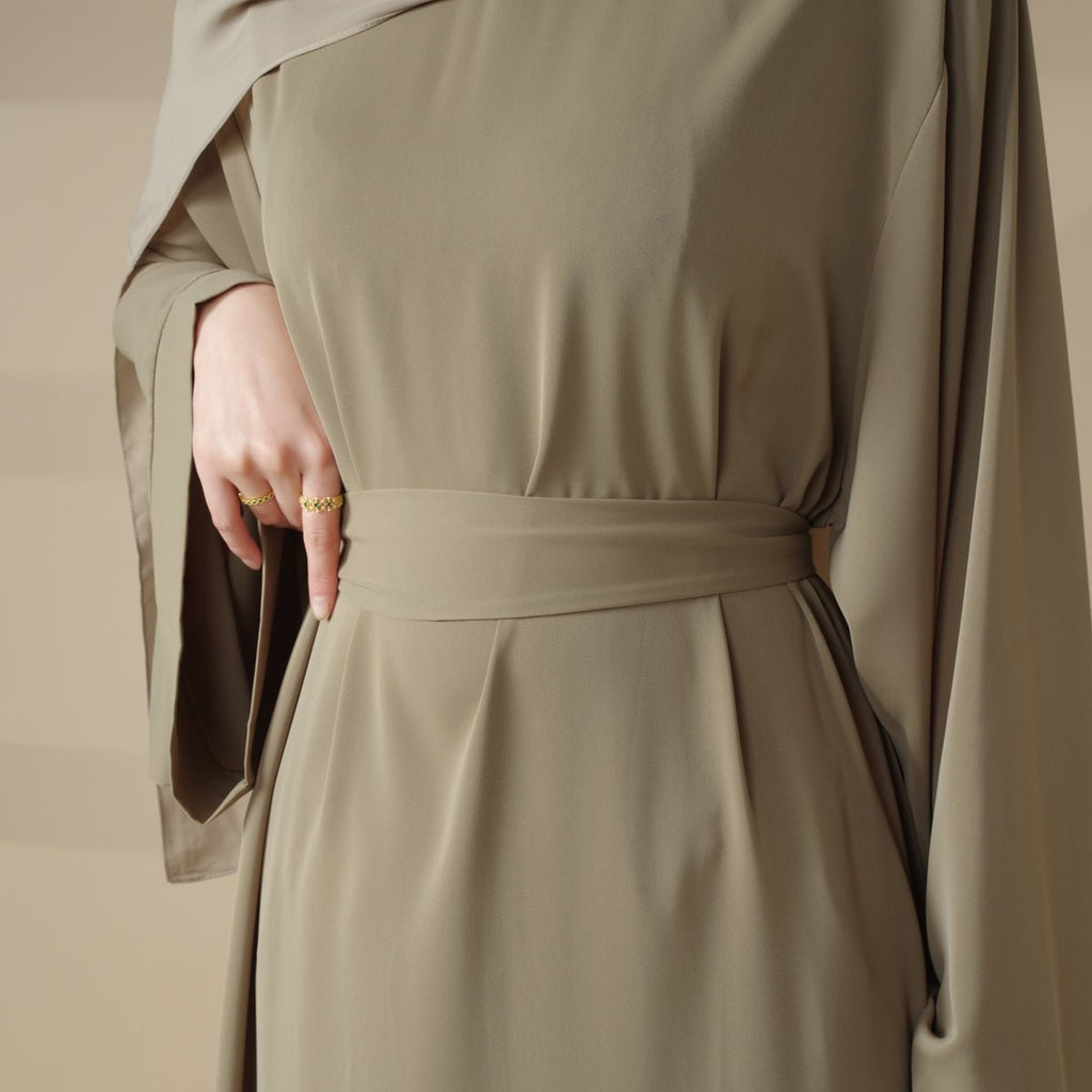 Elegant Solid Color Abaya For Muslimahs (MA036) Mariam's Collection