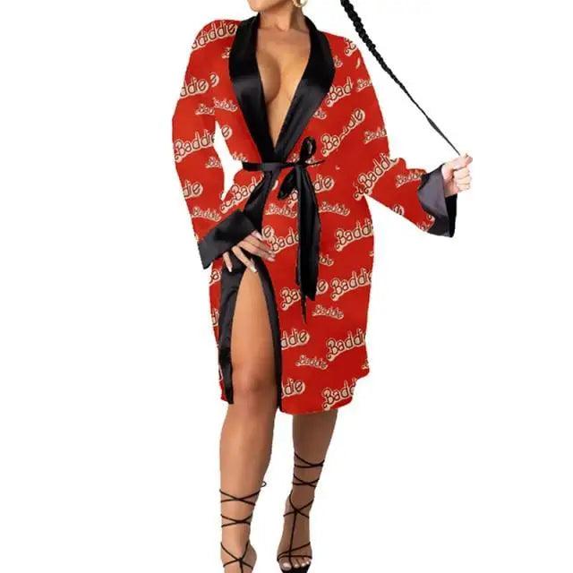Elegant Women Indoor Robes Modern Design Bathrobes Ladies Long Sleepwear Soft And Comfortable Womens Bathrobes Stevvex