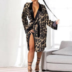 Elegant Women Indoor Robes Modern Design Bathrobes Ladies Long Sleepwear Soft And Comfortable Womens Bathrobes Stevvex