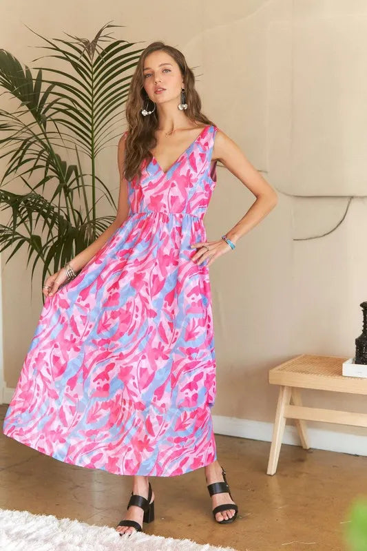 New Summer Abstract Floral V-Neck Maxi Dress – Elegant, Artistic Print, Flattering Silhouette, Sophisticated Glamour Stevvex