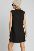 Round Neck Sleeveless High-Low Curved Hemline Mini Dress – Trendy High-Low Dress, Sleeveless Mini Dress, Curved Hemline Dress, Flattering Round Neck Dress, Chic High-Low Dress Stevvex