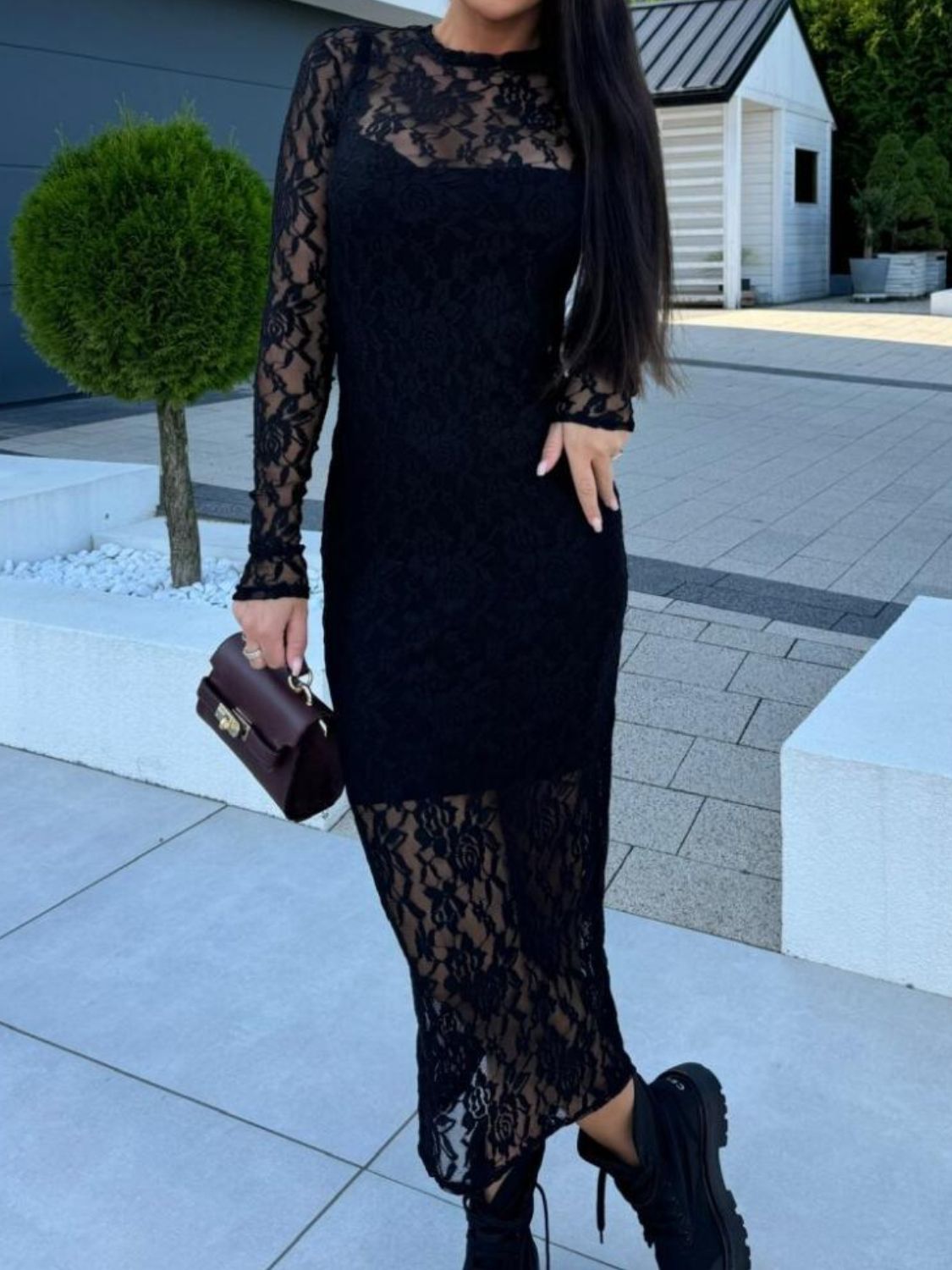 Black Lace Round Neck Long Sleeve Midi Dress Timeless & Elegant Design Women Dress Stevvex
