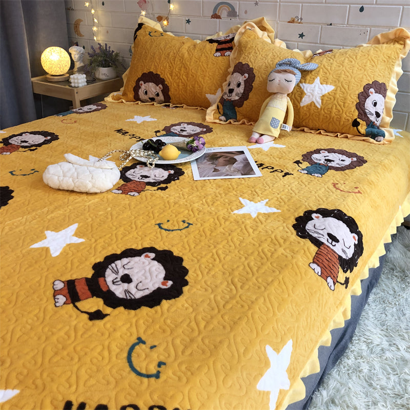 Warm Sunflower Milk Pile Bed Cover Three Piece Set Pi-Mart