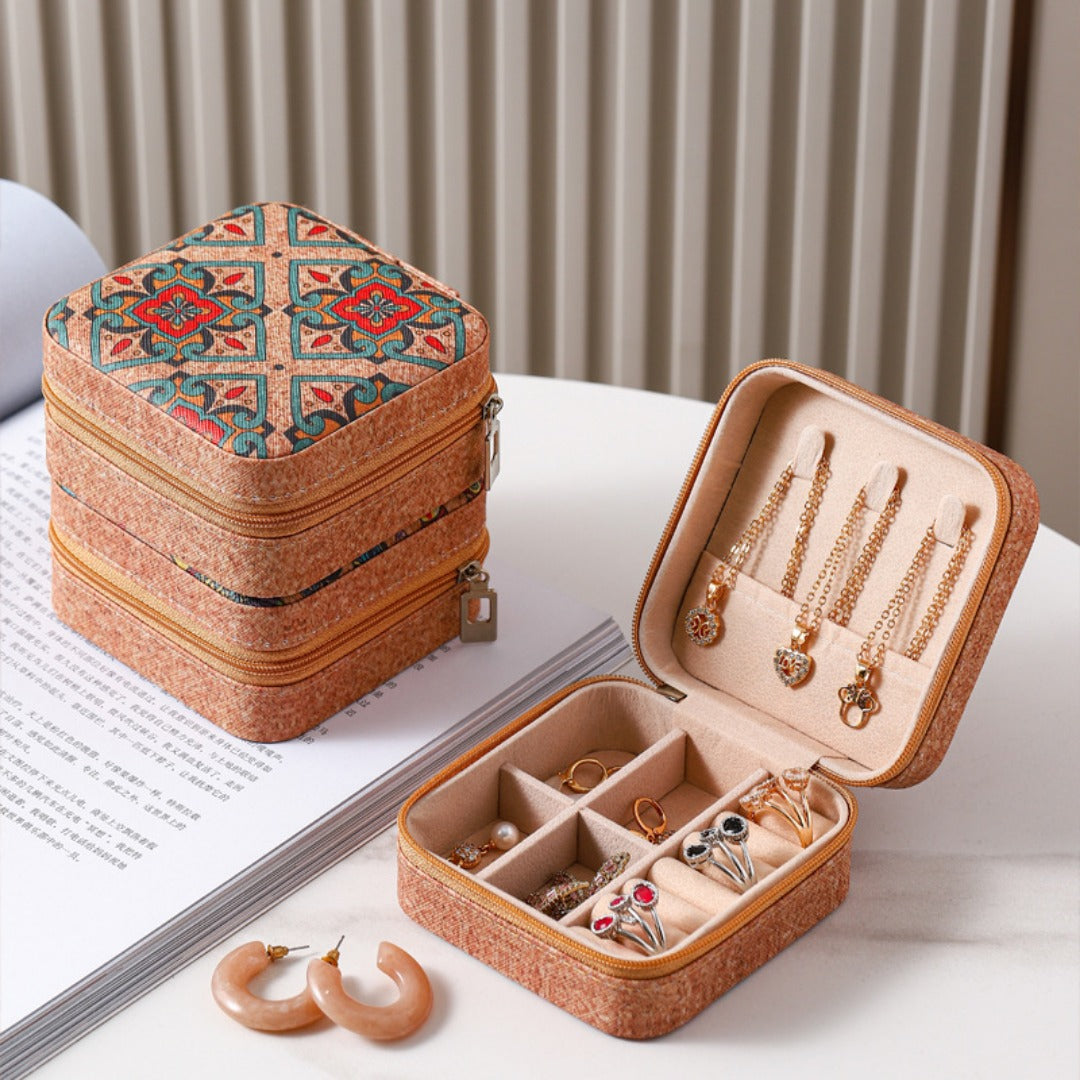 Retro Portable Travel Jewelry Storage Box, Jewelry Box, Compact Ring Storage Box, Jewelry Box, Sewing Box - SJB-DIAMOND ELITES