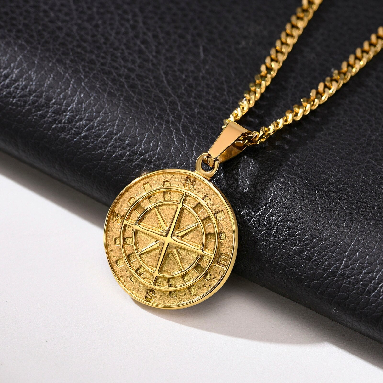 Men's Compass Necklaces Pi-Mart