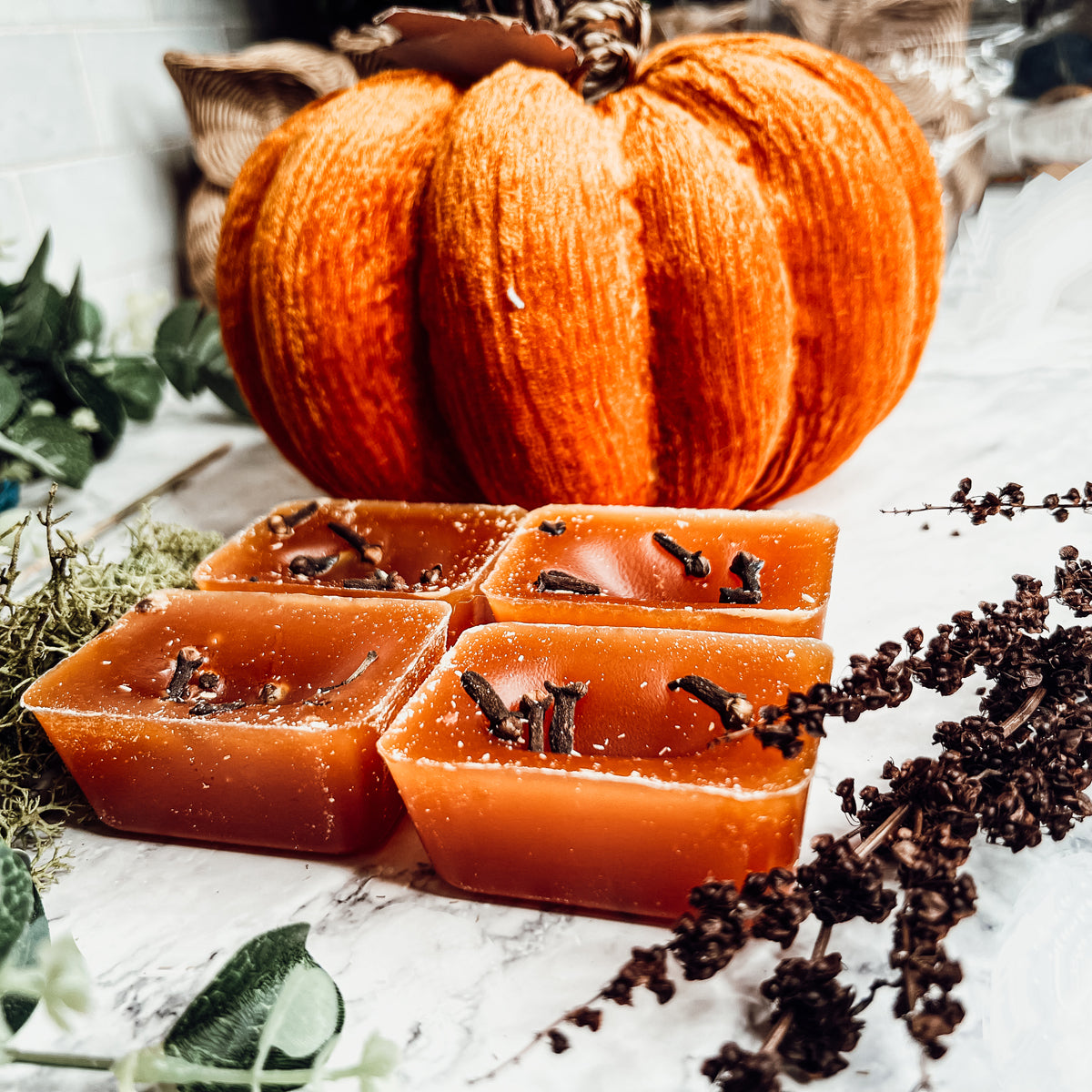 Fall Clove XL Natural Wax Melts 4 Cubes Spicy Cinnamon Clove Autumn Scent BandsCo Straps