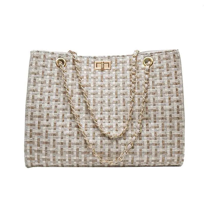 Famous Designer Pu Leather Chain Shoulder Bag/Crossbody Bags With High Quality And Large Capacity For Ladies And Girls Stevvex