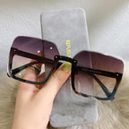 Fashion Design Women Square Sunglasses Big Frame Style Oversized Fashionable Sun Glasses For Men Popular Trendy Style Sunglasses UV400 Protection Sun Glasses Stevvex