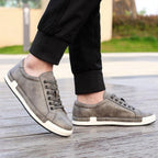 Fashion Leather Mens Shoes Soft High Quality Mens Casual Shoes Flat Footwear Classic Black White Men Fashion Walking Shoes Comfortable Modern Design Stevvex
